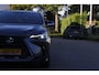 Lexus NX 350h*Fabrieksg.t/m06-2032!*1ste Eig.*Perfect Lexus Onderh.*BTW*ACC/360Camera/Stoelverw./Stuurwielverw./Leder/Dodehoek/Apple Carplay-Android/Keyless Entry+Go/Parkeersens.V+A/18 inch LM*