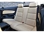 BMW 1-Serie Cabrio 125i 218pk 6-Cil. Automaat High Executive Navi/Xenon/Leer/Stoelverw./Trekhaak/Climate/Pdc/Lmv18''