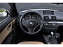 BMW 1-Serie Cabrio 125i 218pk 6-Cil. Automaat High Executive Navi/Xenon/Leer/Stoelverw./Trekhaak/Climate/Pdc/Lmv18''
