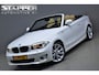 BMW 1-Serie Cabrio 125i 218pk 6-Cil. Automaat High Executive Navi/Xenon/Leer/Stoelverw./Trekhaak/Climate/Pdc/Lmv18''