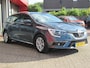 Renault Megane Estate 1.2 TCe Limited | Clima-Airco | Navigatie | Parkeersensoren | Incl. Garantie | Trekhaak | 6-Bak |