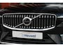 Volvo XC60 T6 Recharge AWD Inscription | Longe Range | Panoramadak | Stoelverwarming | Parkeercamera | Trekhaak | Keyless