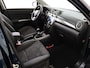 Suzuki Vitara 1.4 Boosterjet Style Hybrid | Sunroof | Parkeersensoren Voor & Achter | Suede met Leder | Pano / Sunroof