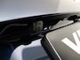 Suzuki Vitara 1.4 Boosterjet Style Hybrid | Sunroof | Parkeersensoren Voor & Achter | Suede met Leder | Pano / Sunroof