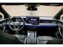 Volkswagen Passat R-Line Diesel | Trekhaak | Pano | Head-up | Stoelmassage |