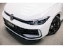 Volkswagen Passat R-Line Diesel | Trekhaak | Pano | Head-up | Stoelmassage |