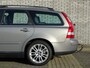 Volvo V50 2.4 Summum | YOUNGTIMER | BTW-auto | Premium Sound | Schuifdak