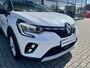 Renault Captur 1.6 E-Tech Plug-In Hybrid 160 Intens | Elektrische Stoelen | Trekhaak | Dakrails | Stoelverwarming | Groot Scherm | All Seasons | Navigatie | Climate Control | Achteruitrijcamera + Parkeersensoren | Luxe Versnellingspook | Apple CarPlay/Android Auto