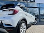 Renault Captur 1.6 E-Tech Plug-In Hybrid 160 Intens | Elektrische Stoelen | Trekhaak | Dakrails | Stoelverwarming | Groot Scherm | All Seasons | Navigatie | Climate Control | Achteruitrijcamera + Parkeersensoren | Luxe Versnellingspook | Apple CarPlay/Android Auto