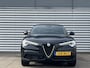 Alfa Romeo Stelvio 2.0 Turbo 200PK Automaat AWD Super Navigatie | Lederpakket met elektrische stoelen en geheugen | Stoel-Stuurwielverwarming