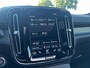 Volvo XC40 T2 R-Design | Adaptieve Cruise Control | Harman Kardon | Elektrische Stoelen | Panoramadak | Stoel en stuurwielverwarming | LED |