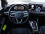 Volkswagen Golf Variant 1.5 eTSI R-Line Edition 150 pk DSG | Camera | Panoramadak | Stoel- en stuurverwarming | Keyless | LED | Adaptive cruise control