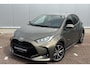 Toyota Yaris 1.5 Hybrid 130 Executive Stoel- & Stuur verwarming, HUD, Dodehoek detectie, Parkeersensoren rondom, JBL, LED, Leder met premium stof, Smart Key