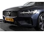 Volvo V60 2.0 T6 Plug-in hybrid AWD Ultra Dark | S/K-panodak | Bowers/Wilkens | Dig. Cockpit | Adapt. Cruise | Memory Stoelen | Elek. Klep | Stoel-+stuurverw. | 360 Camera | NAV+App. Connect | Elek. trekhaak | LM 19" |