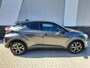 Toyota C-HR 1.8 Hybrid Bi-Tone met Premium Pack | Navi | ECC | Dode hoek detectie | Stoelverw | PDC v+a