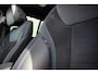 BMW 3-Serie Touring 320i M sport // Portimao Blue | BTW auto | Panoramadak | Trekhaak | Sfeerverlichting | CarPlay & Android Auto
