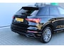 Audi Q3 45 TFSI e S EDITION | PANO | CAMERA | KEYLESS | LED-MATRIX | TREKHAAK | 19" | 1E EIG!