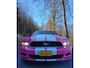 Ford Mustang USA 3.7 V6 met "Rose Indian Brilliant"- Wrap