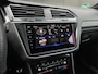 Volkswagen Tiguan 2.0 TSI 4Motion 190pk 3x R line Panodak Acc 360camera Matrix Memory Elektr kofferbak Sfeerverlichtin