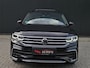 Volkswagen Tiguan 2.0 TSI 4Motion 190pk 3x R line Panodak Acc 360camera Matrix Memory Elektr kofferbak Sfeerverlichtin