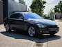 BMW 3-Serie 320i High Executive Navi GR Apple CarPlay Sport Leder LED Automaat NAP NL