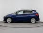 BMW 2-Serie Active Tourer 225XE iPERFORMANCE HIGH EXECUTIVE | OUTLET DEAL! | ALL SEASONS | NAVI | CLIMA | CRUISE | CAMERA | CHIQUE IVOOR LEDER INTERIEUR | LM VELGEN | PRIVACY GLASS | AUTOMAAT | HYBRID |