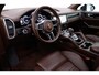 Porsche Cayenne 3.0 E-Hybrid PANO | BOSE | MEMORY | ACC | CAMERA | CARPLAY | STOELVERW+VENT | LEDER | LMV 21''