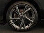Audi A3 Sportback 40 TFSI e S-Line 204 pk S-tronic | SOH 99% | Navigatie | Panoramadak | Parkeersensoren (Park assist) | Achteruitrijcamera | Stoelverwarming | S-Line exterieur |