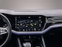Volkswagen Touareg R 3.0 TSI eHybrid 462pk Tiptronic Trekhaak, DYN audio, Head up display, Lederen bekleding, Luchtvering, Panoramadak, Adaptive cruise control