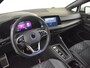 Volkswagen Golf 1.5 eTSI R-Line Business 150 pk | Achteruitrijcamera | Stoel en Stuur Verwarming | Apple Carplay Android Auto l Cruise Control Adaptief | 17" LMV