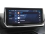 Peugeot e-2008 EV Allure 54 kWh 156 pk | Parkeersensoren Voor en Achter | LED Koplampen | Keyless Start | DAB Ontvanger | Climate Control | Cruise Control | 17" Lichtmetalen Velgen | Apple Carplay/Android Auto |