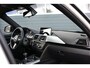 BMW 3-Serie Touring 320i Executive | M-Sport | Panorama | Trekhaak | Navi
