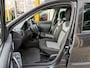 Dacia Duster 1.5 dCi S&S 4x2 Prestige | Trekhaak | Navigatie | Achteruitrijcamera | Cruise Control | Stoelverwarming | Airco | Parkeersensoren | Lichtmetaal | BT-Telefoonfunctie |