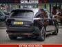 Land Rover Range Rover P550e | NIGHT | GARANTIE TOT 14-03-2029 | HEAD-UP | ACHTERAS BESTURING | SOFT CLOSE | PHEV | 23 INCH VELGEN | PANORAMADAK | STUURVERWARMING | STOEL KOELING | Fabrieksgarantie tot 14-03-2029 – Geniet van gemoedsrust met uitgebreide dekking tot deze datum. GZK-71-D