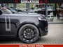 Land Rover Range Rover P550e | NIGHT | GARANTIE TOT 14-03-2029 | HEAD-UP | ACHTERAS BESTURING | SOFT CLOSE | PHEV | 23 INCH VELGEN | PANORAMADAK | STUURVERWARMING | STOEL KOELING | Fabrieksgarantie tot 14-03-2029 – Geniet van gemoedsrust met uitgebreide dekking tot deze datum. GZK-71-D