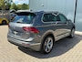 Volkswagen Tiguan 2.0 TSI 4Motion Highline R-Line * Panorama * Dynaudio * Side Assist *