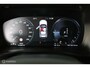 Volvo XC40 1.5 T5 Recharge R-Design-PANO-TREKHAAK-WINTERPACK-LEER