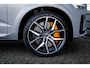 Volvo XC60 2.0 T8 Plug-in-hybrid AWD Polestar Engineered | 22" 5-Y Spaaks gesmeden Velgen | Bowers & Wilkins audiosysteem | Visual Park Assist | Pilot assist | adaptieve Cruise Controle |