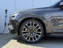 Volvo XC90 T8 Plug-in hybrid AWD AUT8 455PK Ultra Dark | | Demo Deal | **FULL OPTION** Platinum grey | Nappa Leder met ventilatie en massage Cardamom | 22 inch lichtmetalen velgen | Luchtvering | Bowers & Wilkins audio | Getint en gelamineerd glas