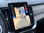 Volvo XC90 T8 Plug-in hybrid AWD AUT8 455PK Ultra Dark | | Demo Deal | **FULL OPTION** Platinum grey | Nappa Leder met ventilatie en massage Cardamom | 22 inch lichtmetalen velgen | Luchtvering | Bowers & Wilkins audio | Getint en gelamineerd glas