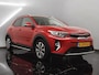 Kia Stonic 1.0 T-GDi MHEV DynamicPlusLine Navigatie - Camera - Climate control - Privacy glass - Keyless entry - Trekhaak - Fabrieksgarantie tot 02-2028