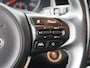 Kia Stonic 1.0 T-GDi MHEV DynamicPlusLine Navigatie - Camera - Climate control - Privacy glass - Keyless entry - Trekhaak - Fabrieksgarantie tot 02-2028