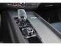 Volvo XC60 T6 Recharge AWD Plus Black Edition - LONG RANGE - Panorama/schuifdak - IntelliSafe Assist & Surround - 360º Camera - Adaptieve LED koplampen - Verwarmde voorstoelen, stuur & achterbank - Parkeersensoren voor & achter - Elektr. bedienb. voorstoelen met geheugen - Draadloze tel. lader - Extra getint glas - Elektr. inklapbare trekhaak - 21' LMV