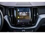Volvo XC60 Recharge T6 AWD R-Design LONG RANGE | Trekhaak | Harman/kardon audio | Adaptieve LED koplampen | Adaptive cruise control | 19" velgen | Standkachel |