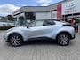 Toyota C-HR HYBRID 140 DYNAMIC NIEUW & DIRECT LEVERBAAR!! BLIND-SPOT KEYLESS APPLE/ANDROID PARKSENSOREN V+A LED