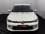 Volkswagen Golf 1.5 TSI Life Business Clima, Apple carplay,  Parkeersensoren, Stoelverwarming, Sfeerverlichting, Led, Keyless start, 2 jaar garantie