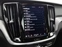Volvo V60 2.0 T6 Plus Dark | Trekhaak | Sport Leder | 360* | Blis | Pilot