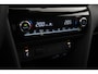Toyota Yaris Cross 1.5 Hybrid 130 Executive | Navigatie | Dodehoek detectie | Stoel-/stuurverwarming | Verwarmbare voorruit | 18 inch | Apple Carplay / Android Auto