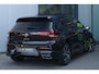 Volkswagen Golf 1.5 eTSI R-Line Business / Panorama / Camera / LED