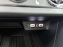 Volkswagen Polo 1.0 TSI Life Edition 95 PK | Navigatie | LED Koplampen | Apple Carplay draadloos | Android Auto draadloos | Camera | Climate control | Ruiten getint | Telefoon draadloos laden | Adaptive cruise control | 15" Lichtmetalen velgen |